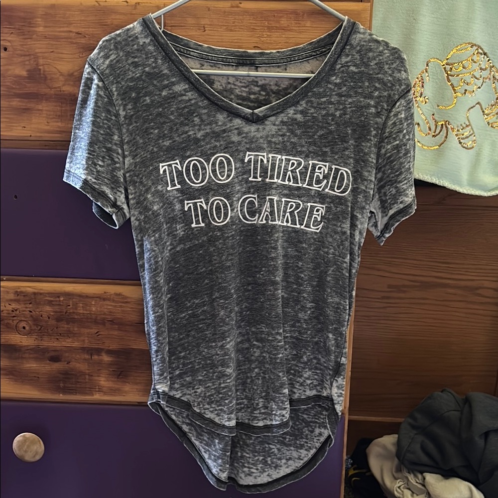 Gray Graphic V-Neck T-Shirt